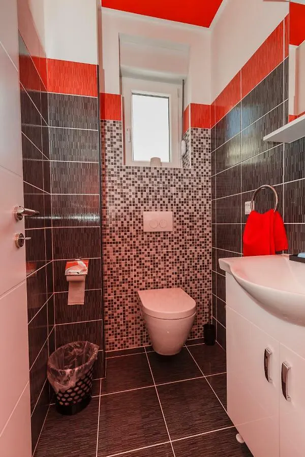 Apartmani Nikola Plano Apartment